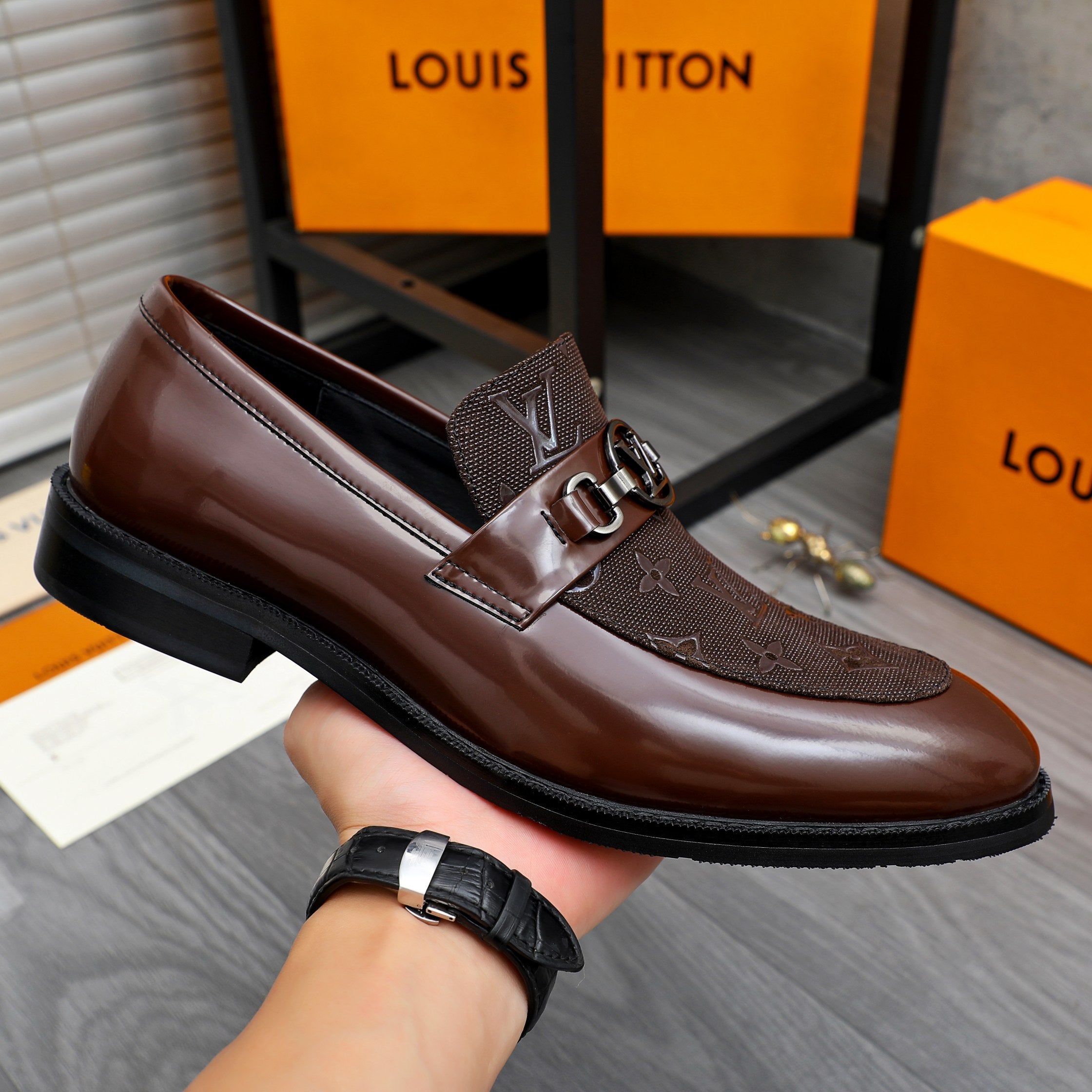 VV Casual leather shoes 26072105
