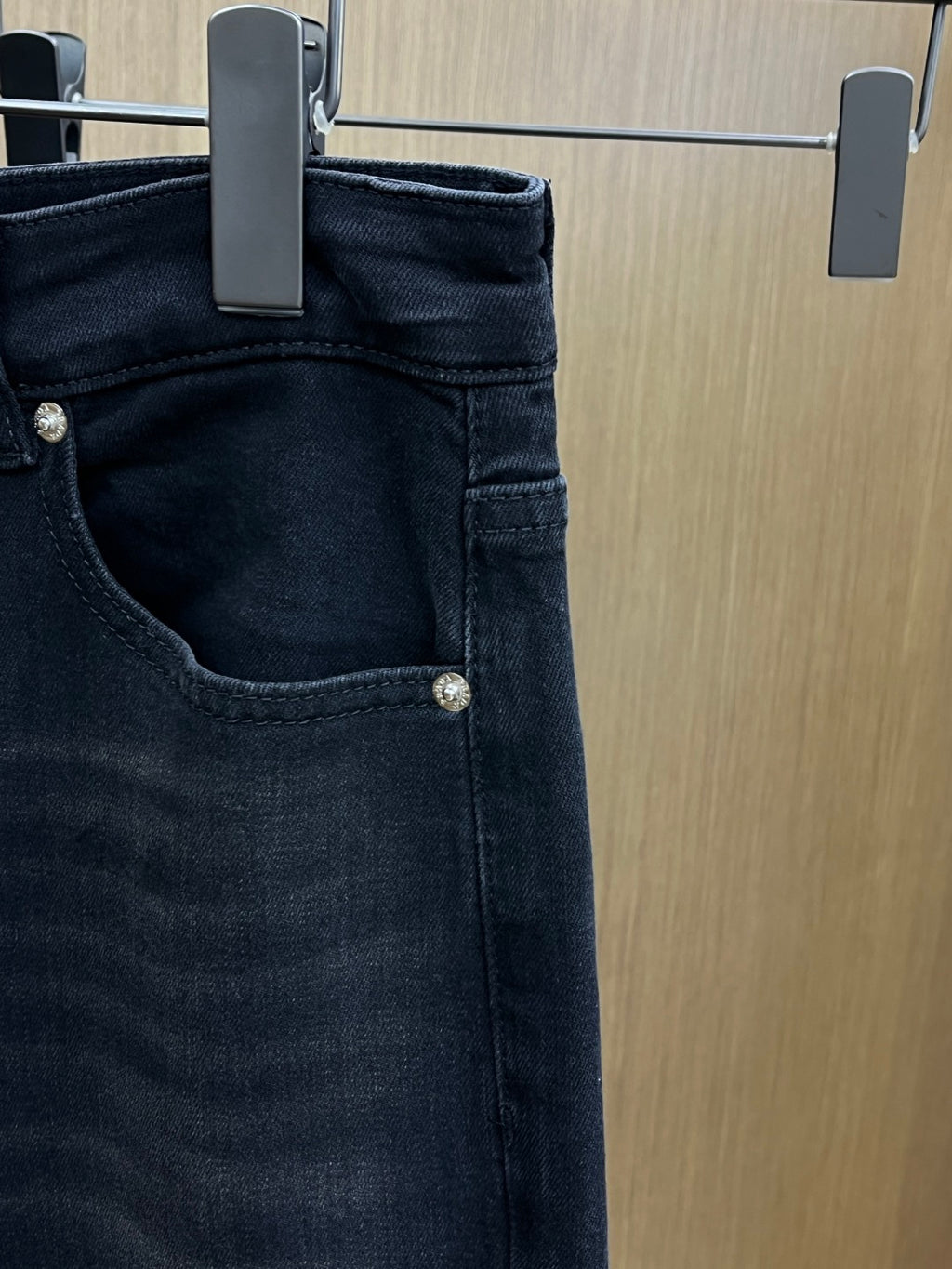 PR New ultra-soft washed denim jeans 26031217