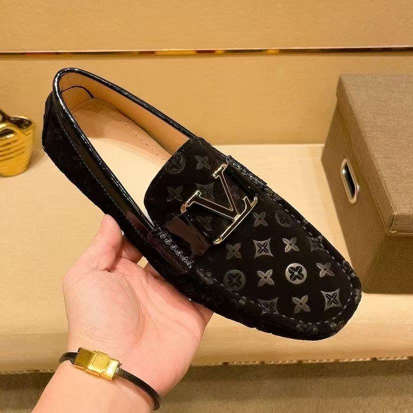 VV New Loafers 26030901