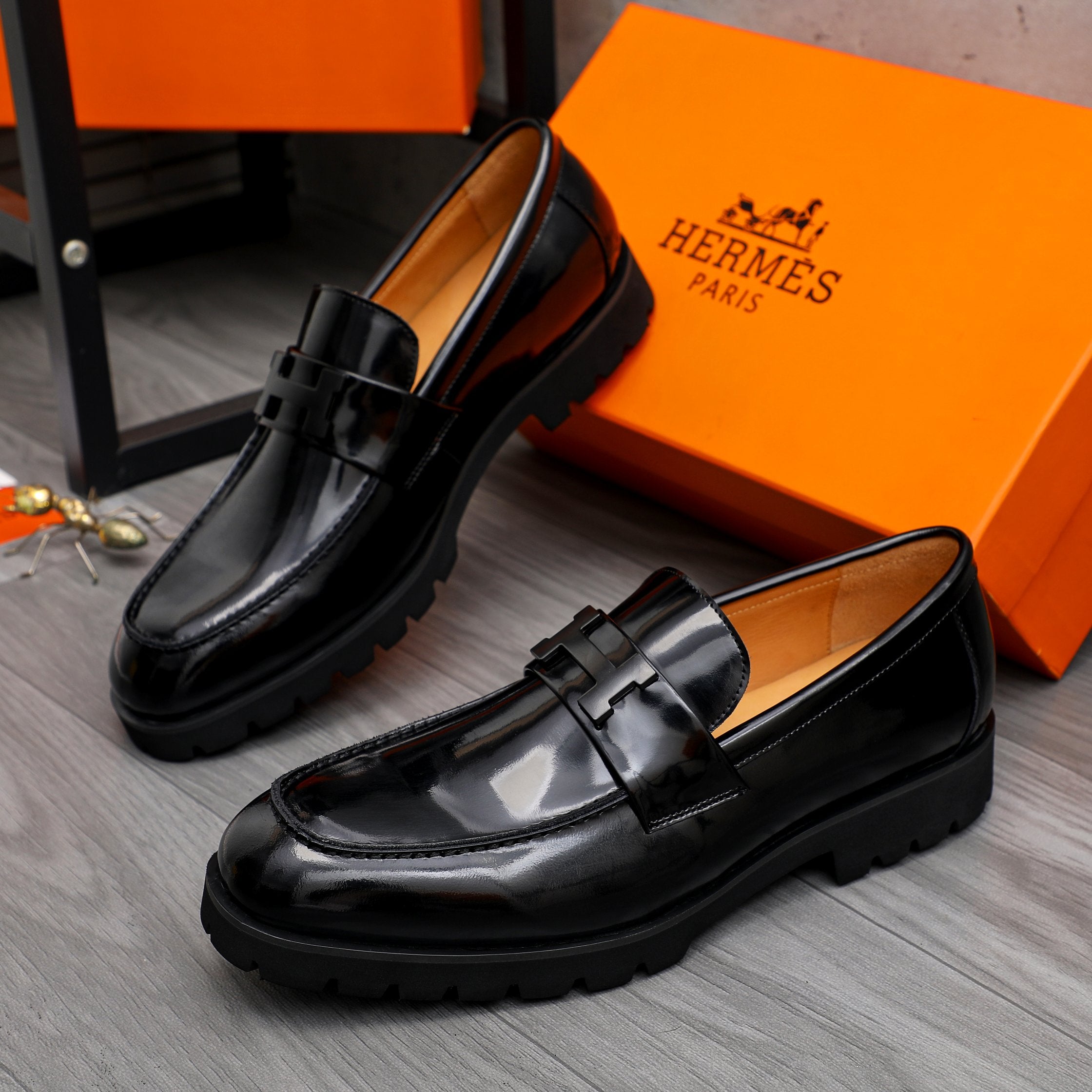HM Business slip-on leather shoes 26070810