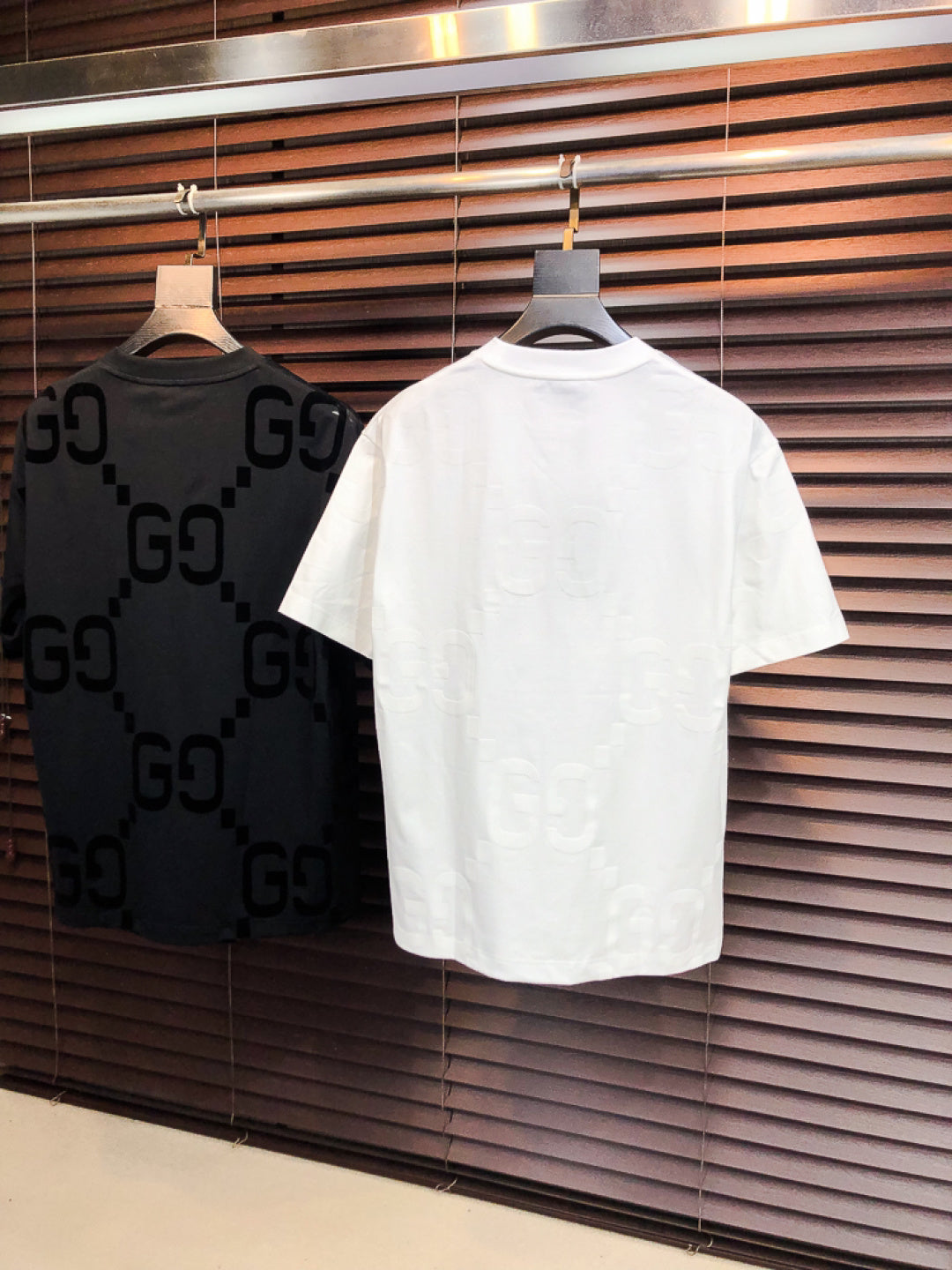 GUI New Fashionable Crew Neck Short-Sleeve 26032702