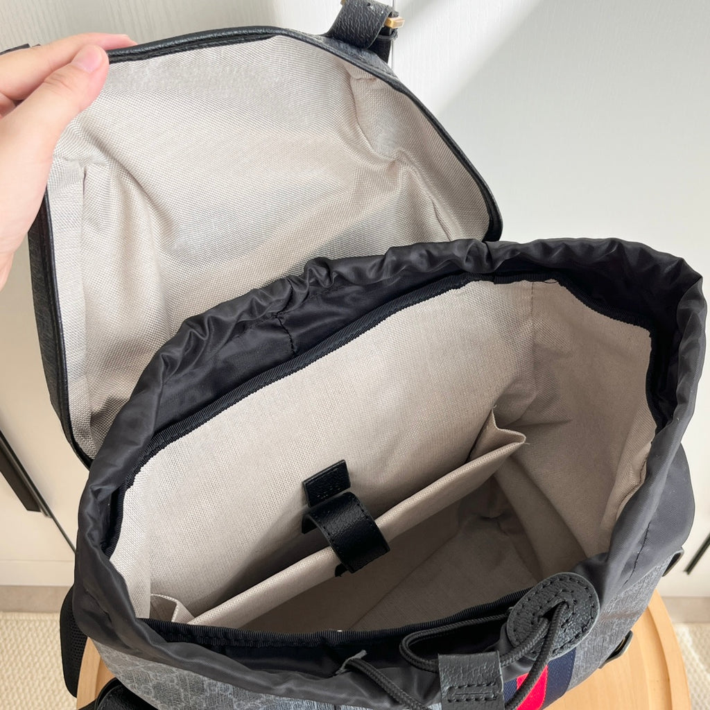 Gui Supreme backpack 2026032303