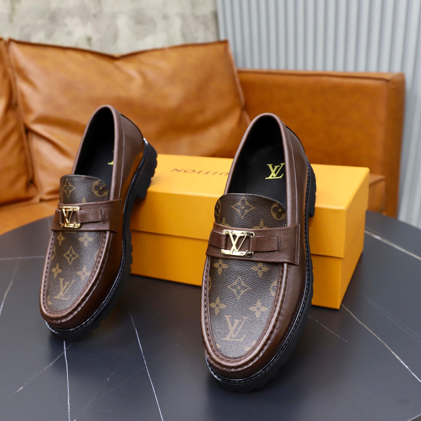 VV Men's Classic Leather Oxford Shoes 26070306