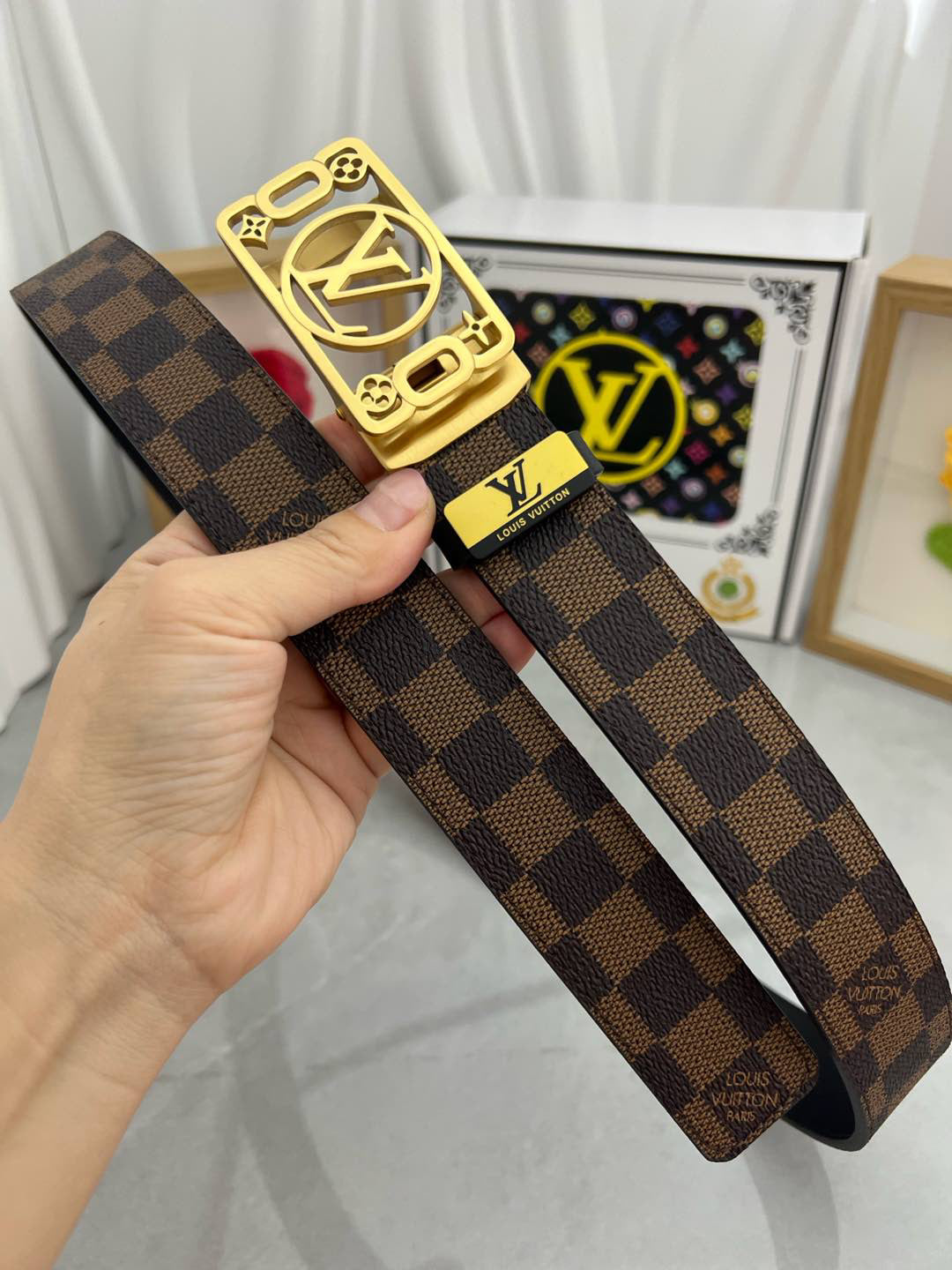 Luxury metal letter top-grain cowhide belt 26022401
