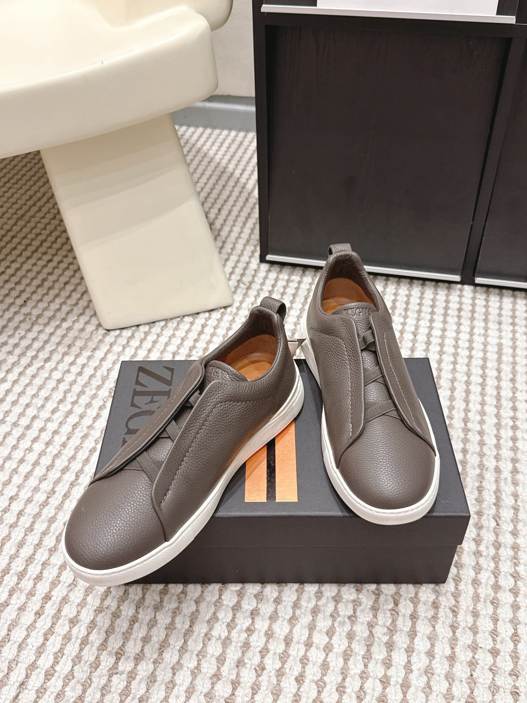 Leather Texture Triple Stitch Sneakers 1826032601