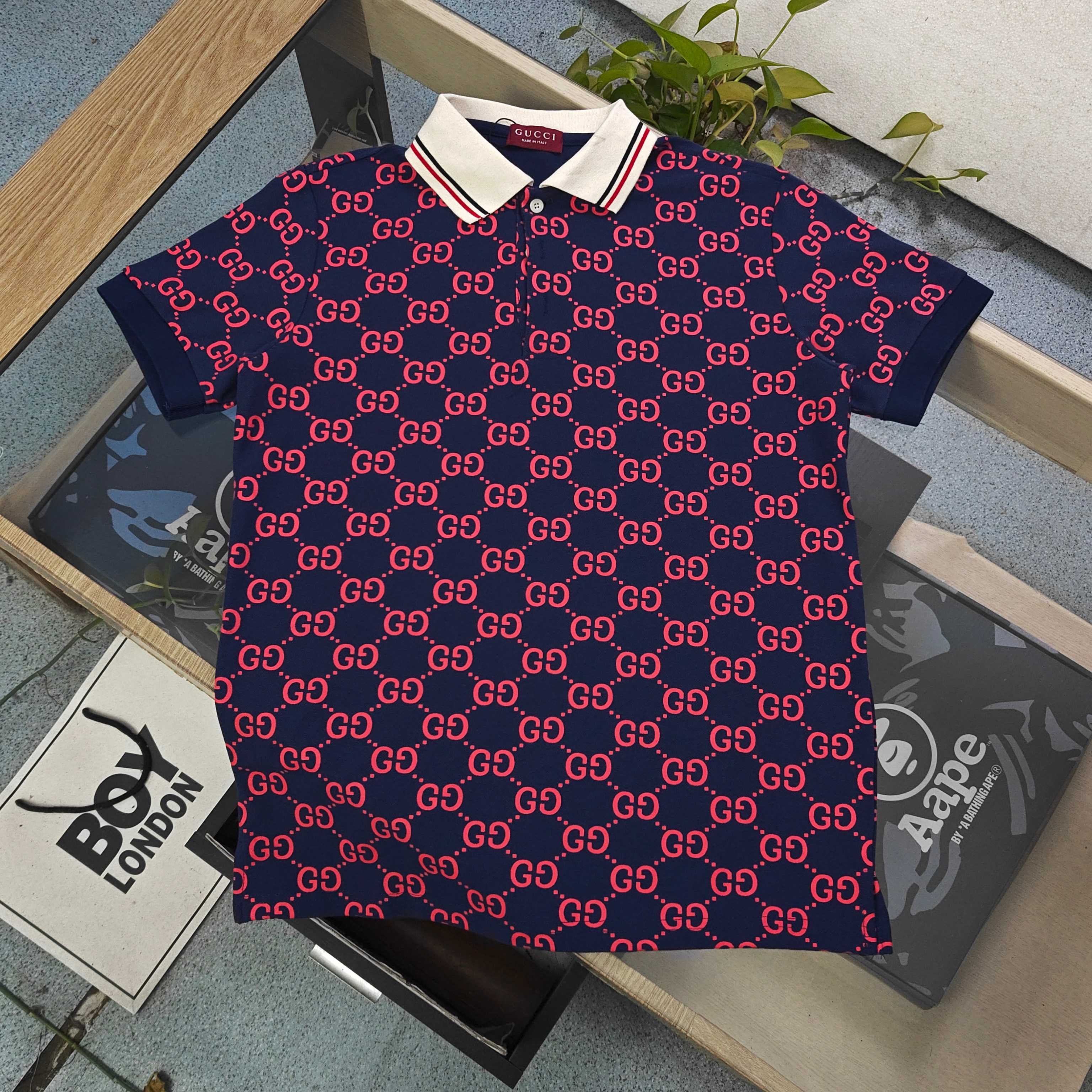 GUI New all-over monogram print business casual short-sleeved shirt 26032703