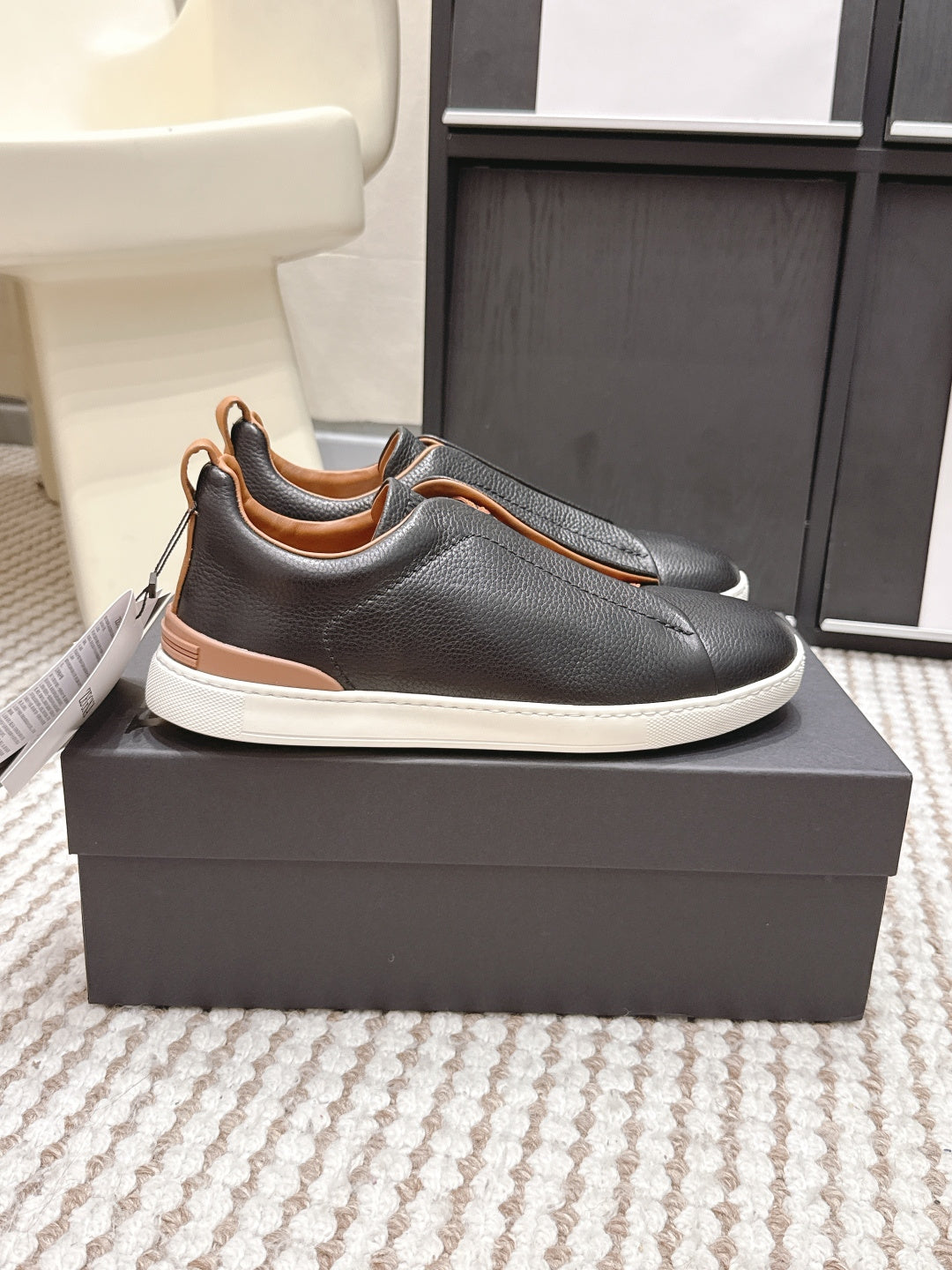 Leather Texture Triple Stitch Sneakers 1826032601