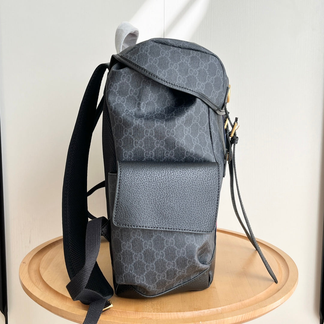 Gui Supreme backpack 2026032303