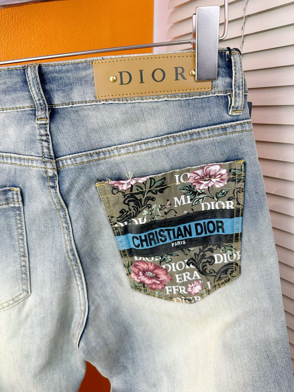 CD New Men's Casual Denim Trousers for Summer 2026 26061103