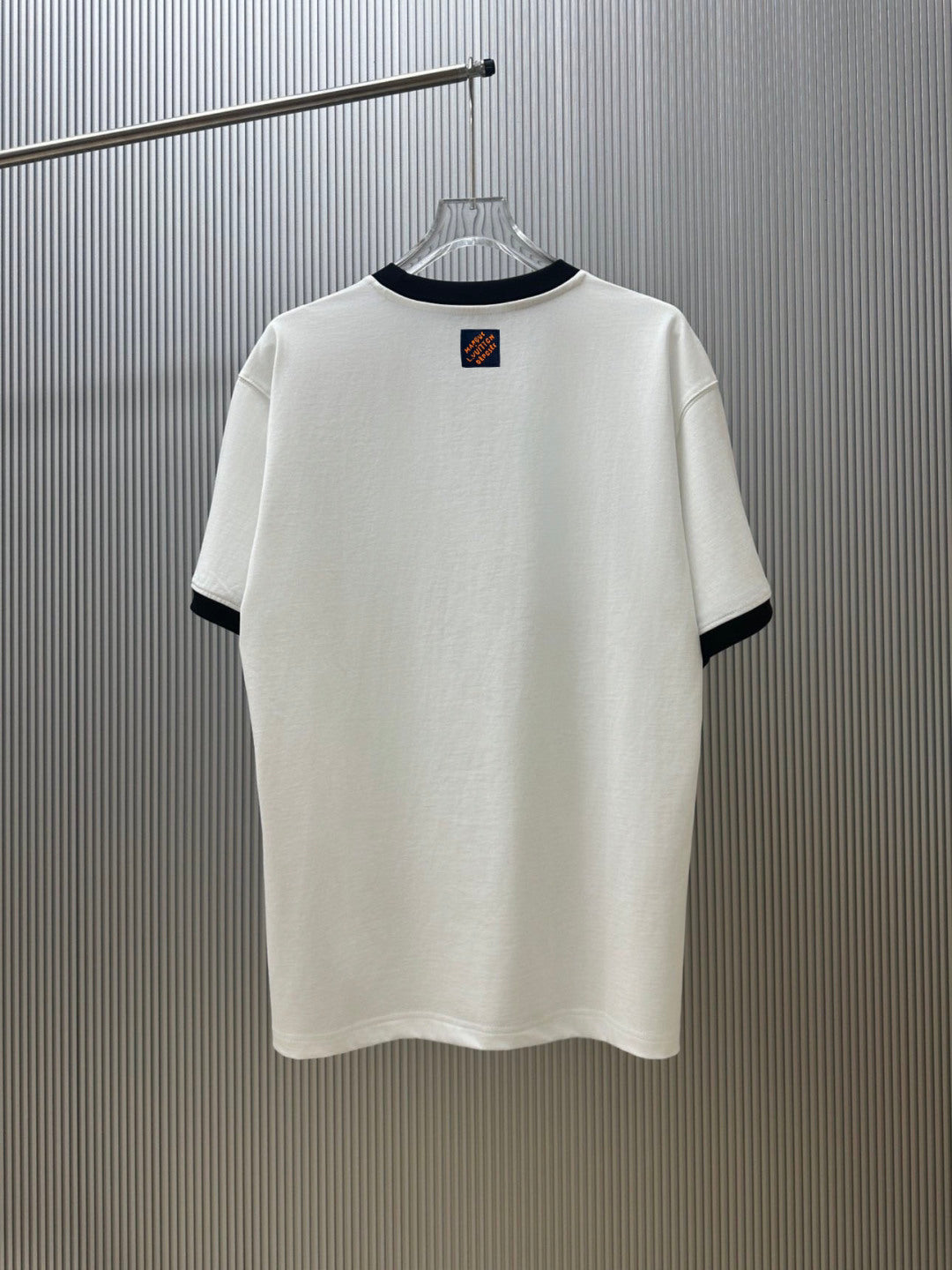 VV T-Shirt 26041403