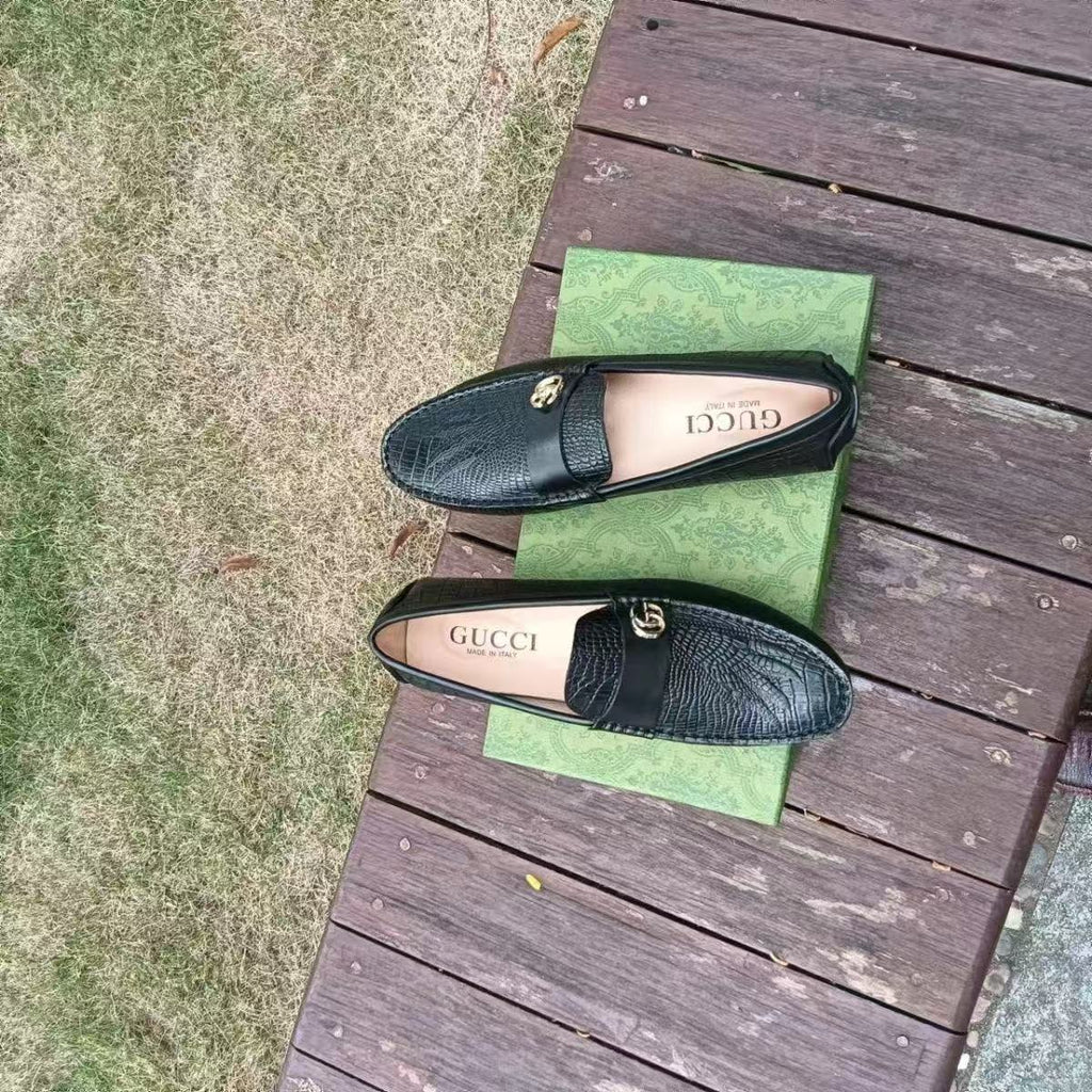 GUI New Loafers 26030902