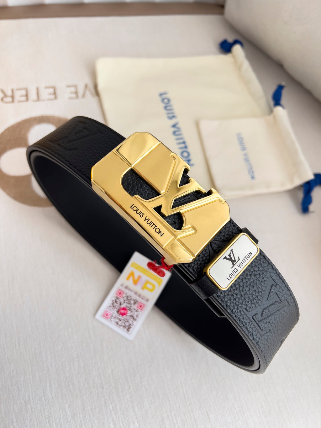 Luxury metal letter top-grain cowhide belt 26022402