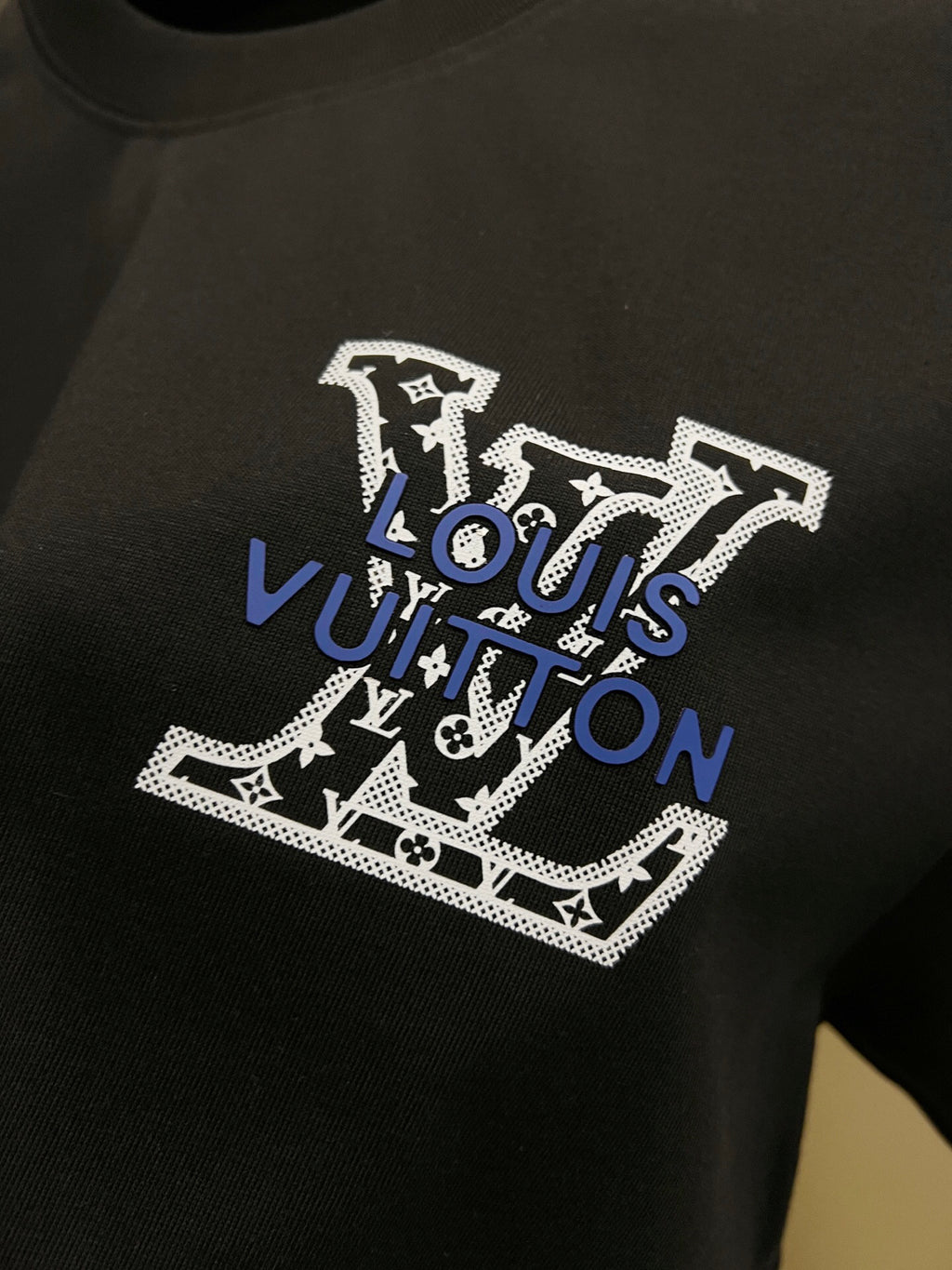 VV Printed logo embroidered crew neck short-sleeved T-shirt 26032603