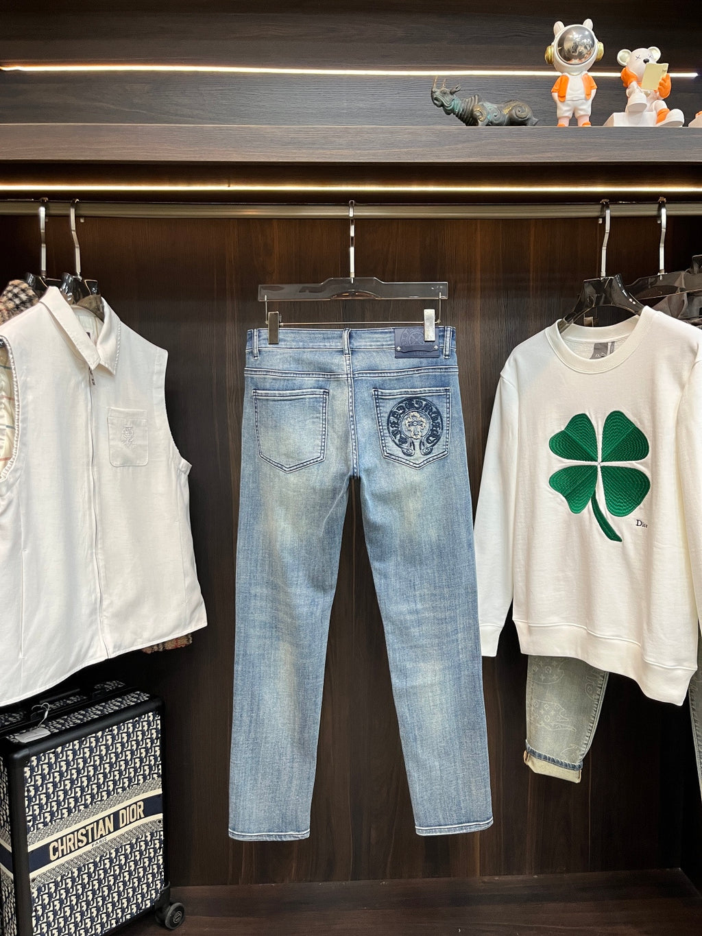 CH New trendy men's jeans 26031218