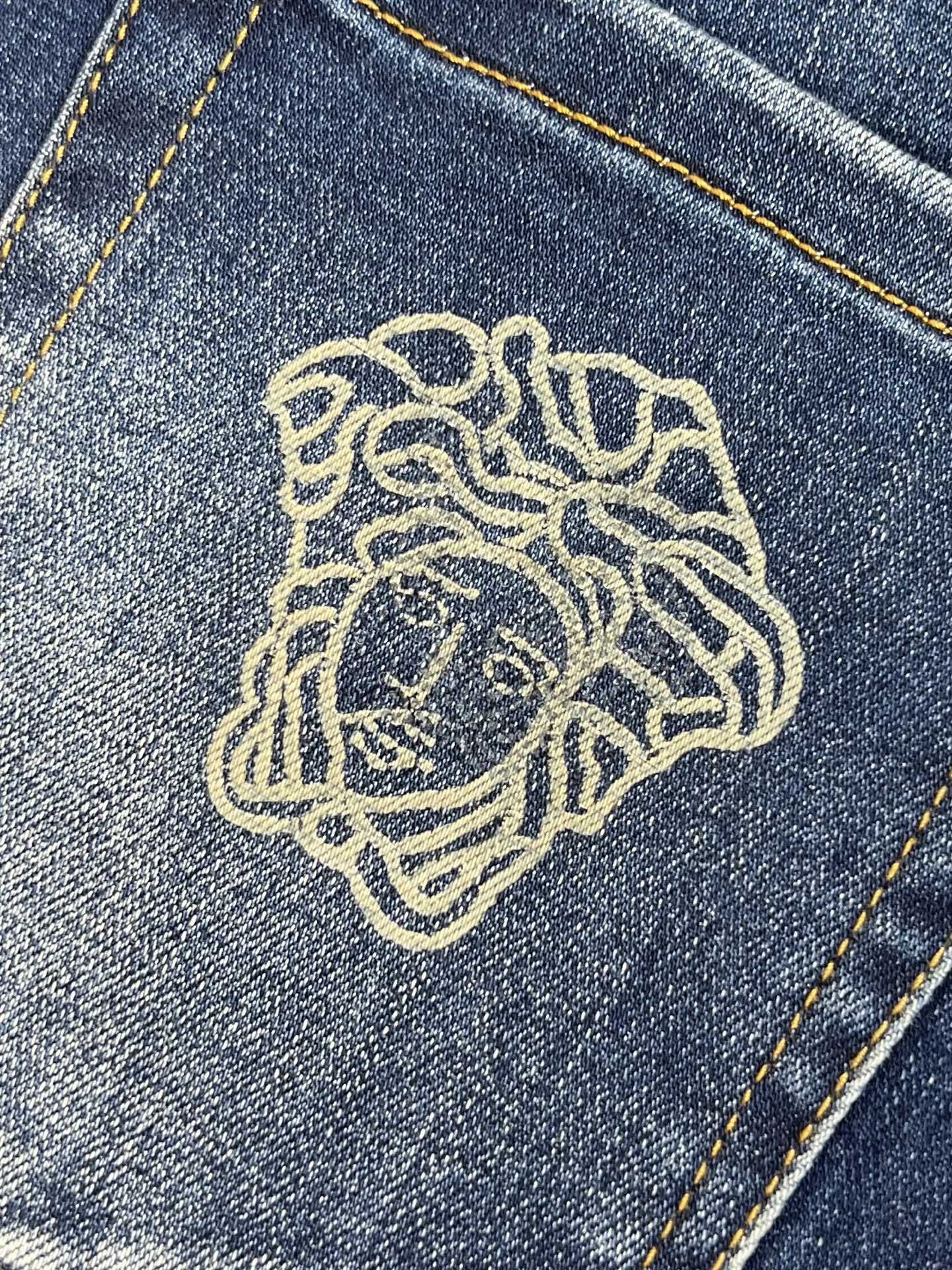 VS Latest and top-quality jeans 26031701