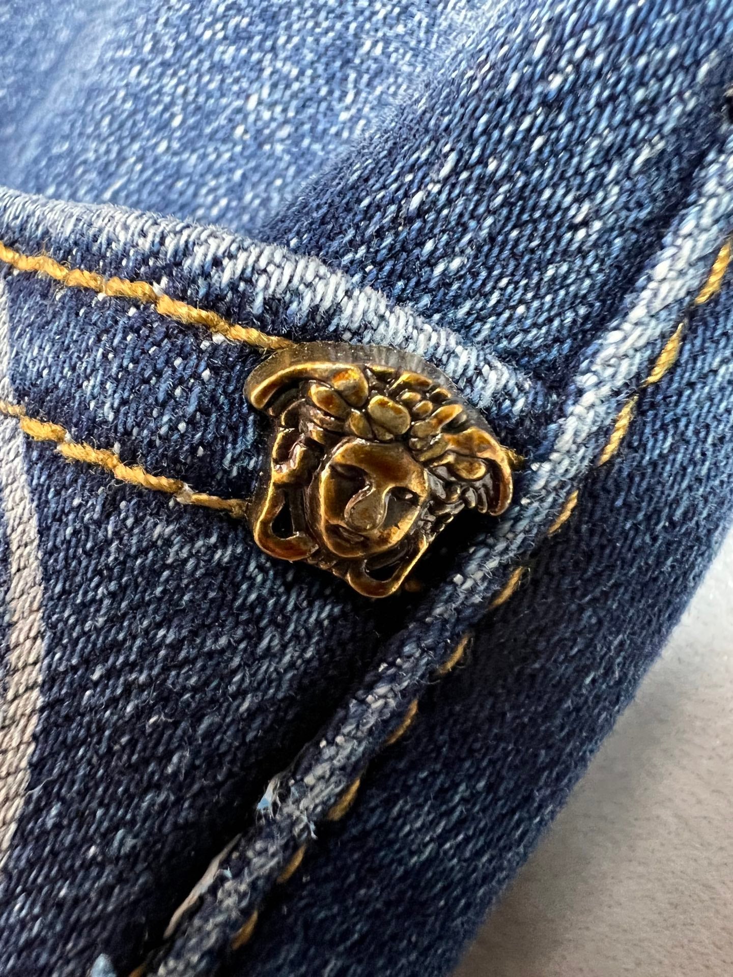 VS Latest and top-quality jeans 26031701