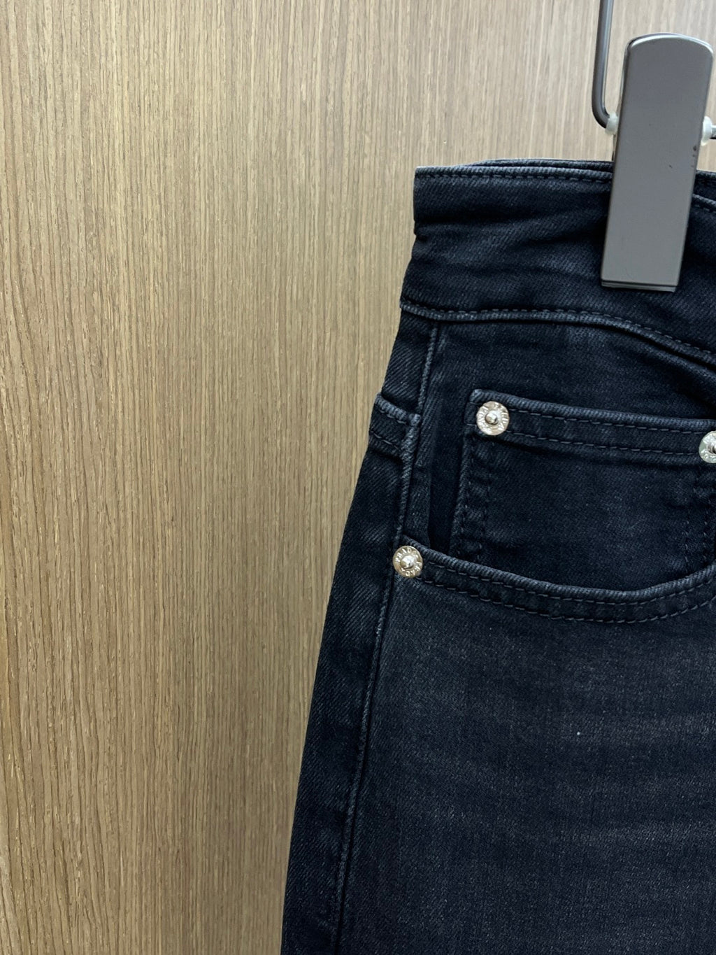 PR New ultra-soft washed denim jeans 26031217
