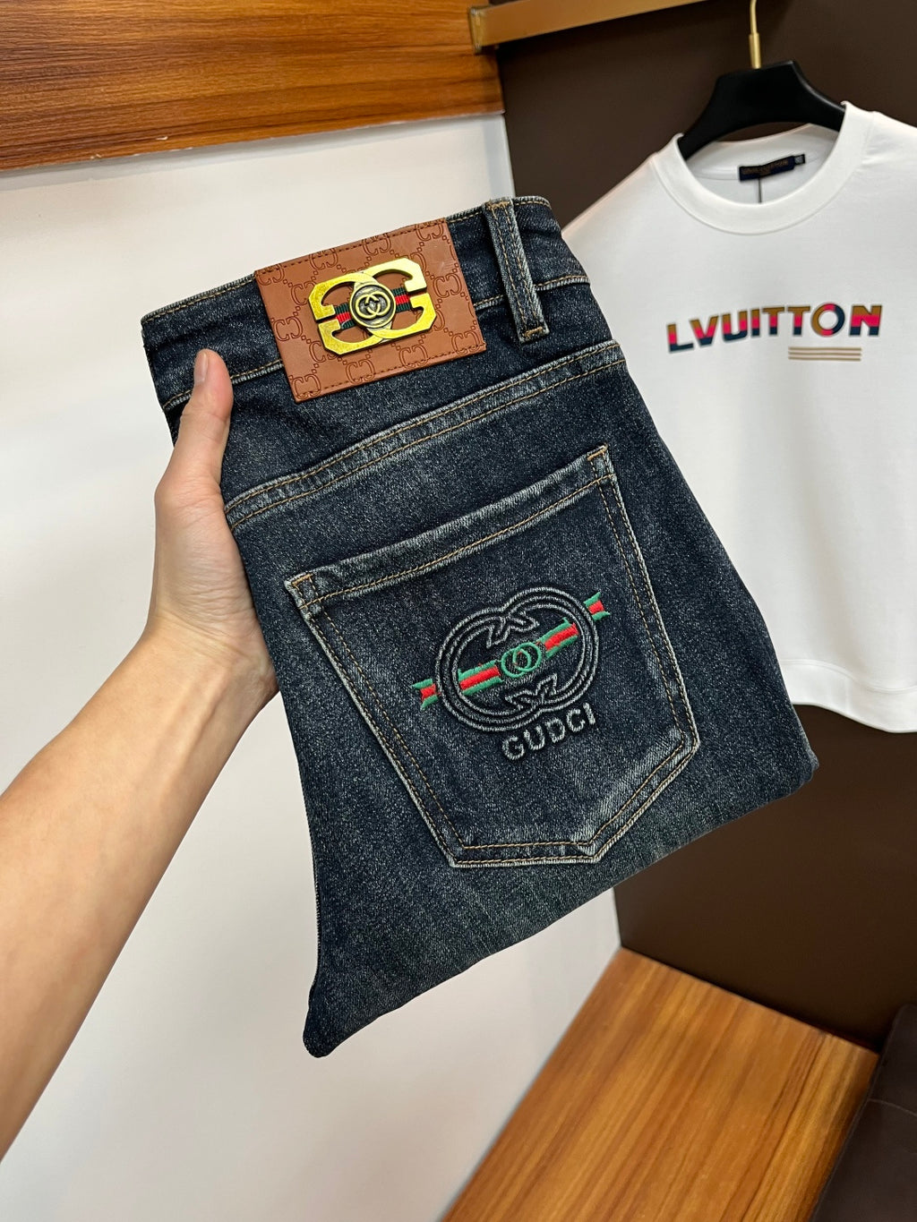 GG Latest hot-selling men's jeans 26020402