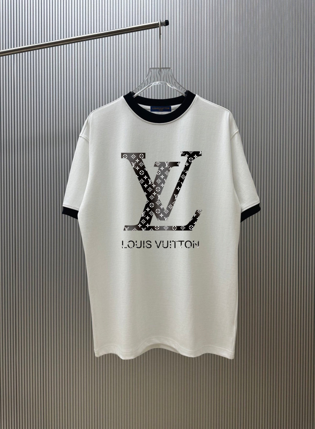 VV T-Shirt 26041403