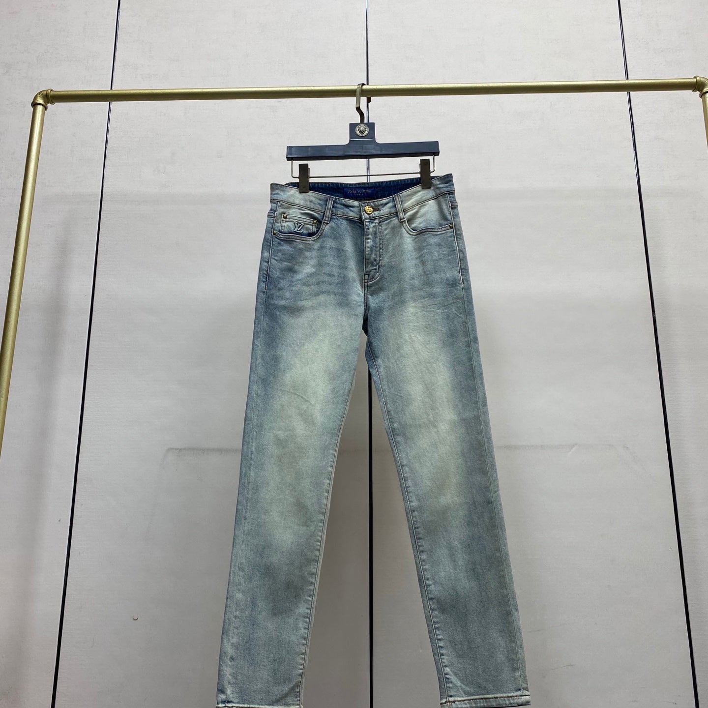 VV Men's Fashion Slim Fit Straight Leg Jeans 26031104