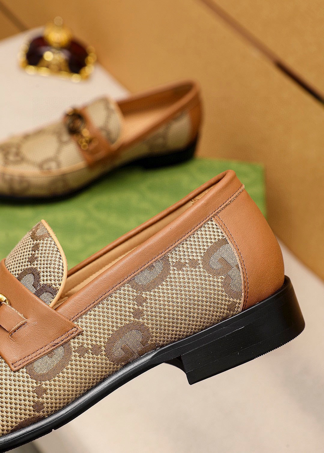 GUI Casual leather shoes 26072120